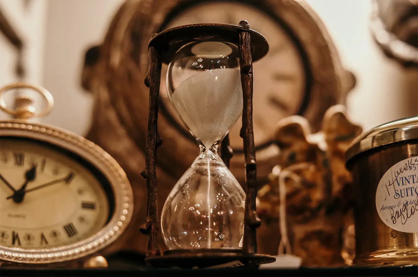 Antique Collectors Mailing List