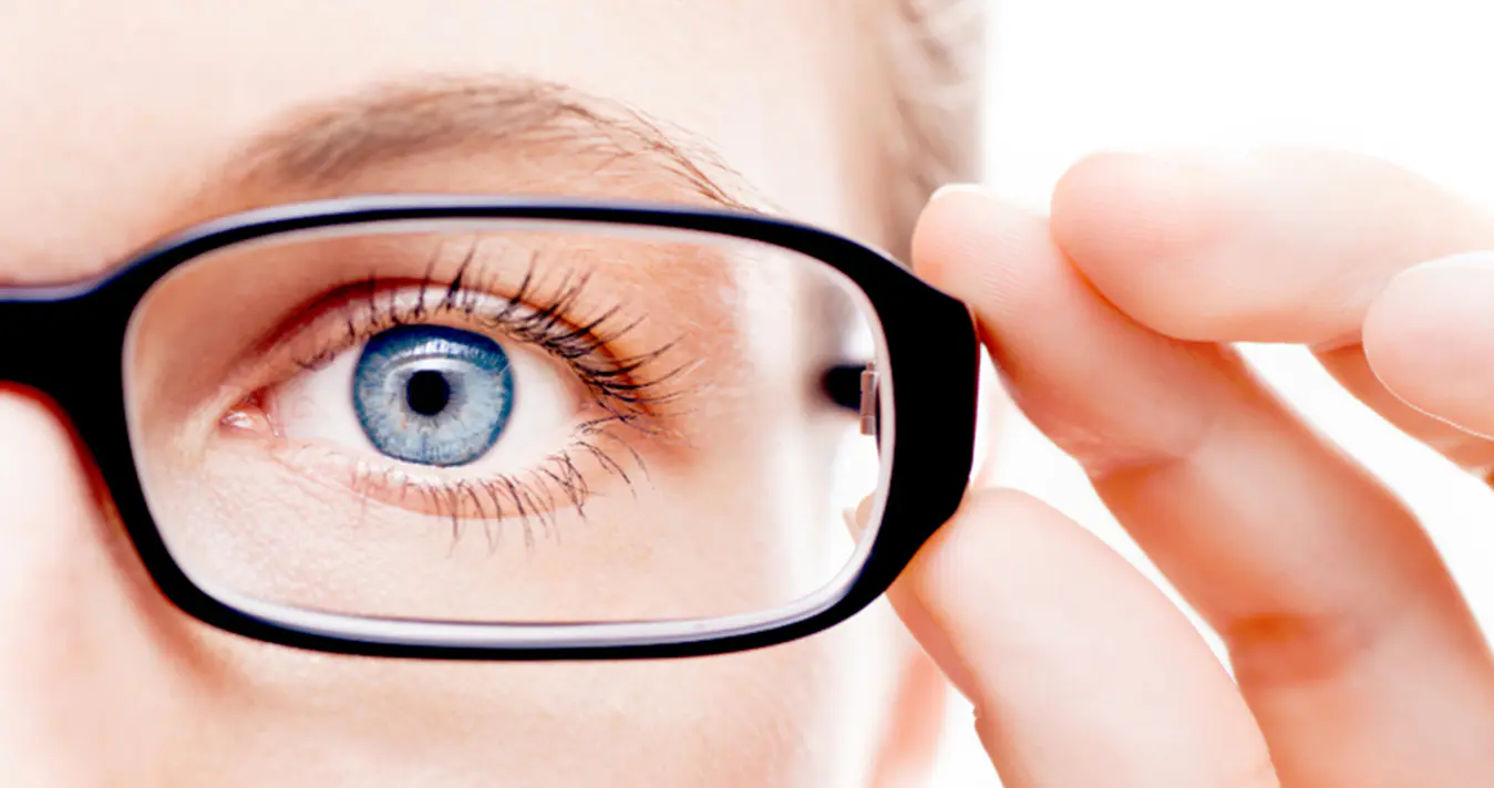 Eyeglass & Contact Lens Wearers Mailing List