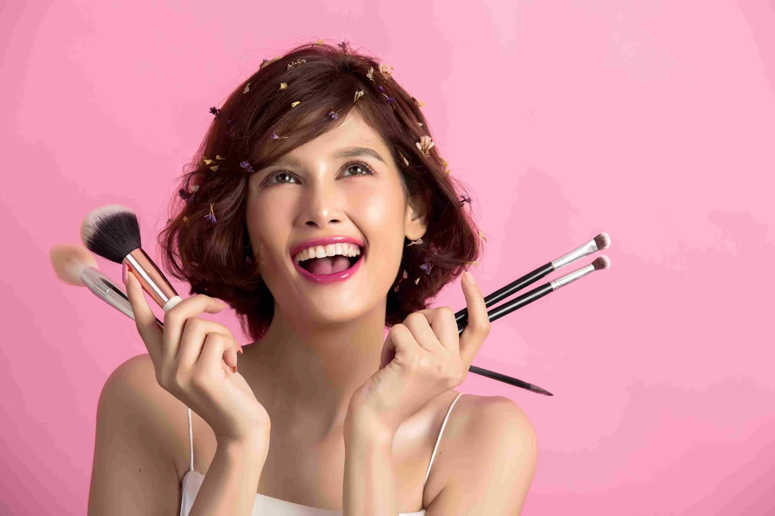 Female Fashion and Cosmetic Buyers Mailing List