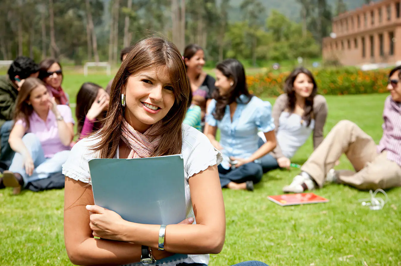 Hispanic Book Club Mailing List